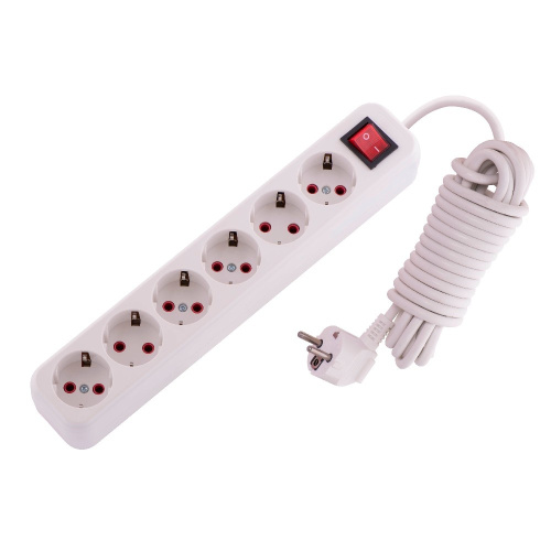 720-0605-602 LILA Удлинитель с/з 6 вх. 5 м. с вык. (3500Вт)