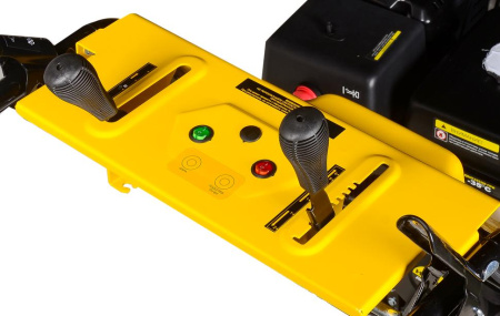 Снегоуборщик Huter SGC 8100