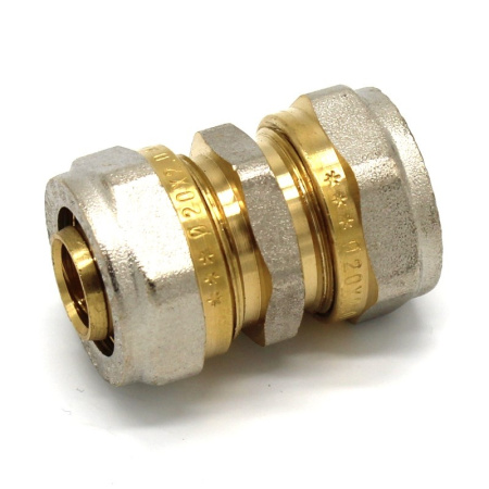 Соединитель прямой 16 для м/п труб, тов-020162