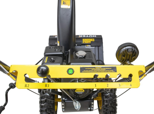 Снегоуборщик Huter SGC 4000E