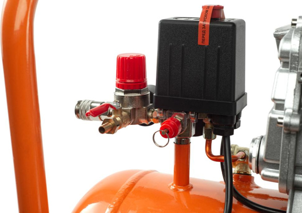 Компрессор "ВИХРЬ" КМП-300/50 (поршневой 2000Вт, 300л/мин, объём 50л, 8 бар, 220В), 74/3/4