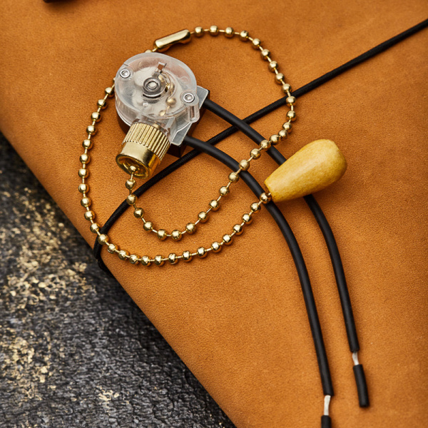 Выключатель для настенного светильника REXANT c проводом и деревянным наконечником, саналог PROCONNECT