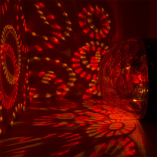 Светодиодная система B52 "YB-7", 220В, 6 цв.свечения, USB-флешка, ПДУ, круглешочки, 17039