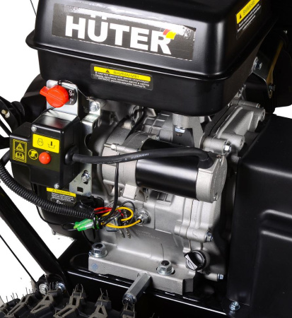 Снегоуборщик Huter SGC 8100