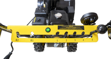 Снегоуборщик Huter SGC 5500B