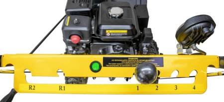 Снегоуборщик Huter SGC 4000B