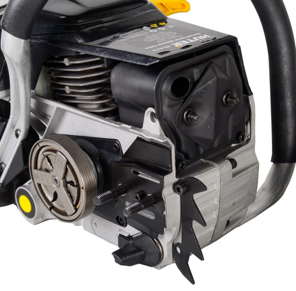 Бензопила BS-6218 Huter, шина 45см, 3300Вт, 70/6/22